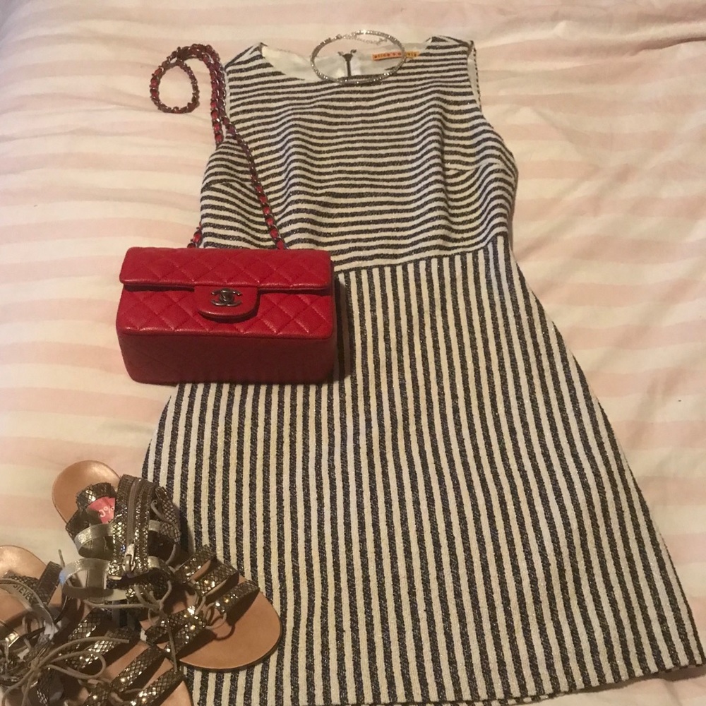 Alice + Olivia super adorable dress